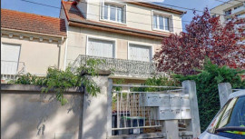 
                                                                                        Location
                                                                                         Appartement à louer à Poissy