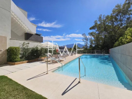 
                                                                                        Vente
                                                                                         Appartement à The Crest La Quinta
