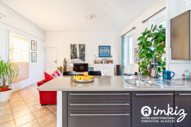 
                                                                                        Vente
                                                                                         Appartement atypique - Parking