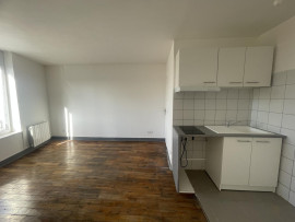 
                                                                                        Location
                                                                                         Appartement au calme