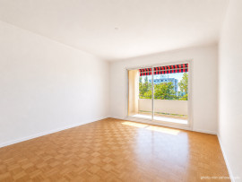 
                                                                                        Vente
                                                                                         Appartement avec 3 chambres - Ecully Vivier
