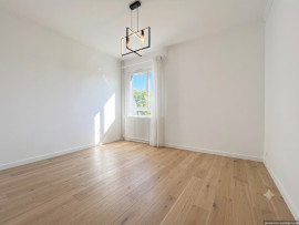 
                                                                                        Vente
                                                                                         Appartement avec 3 chambres - Ecully Vivier