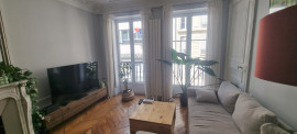 
                                                                                        Vente
                                                                                         Appartement avec beaucoup de charme au cœur du 9e