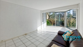 
                                                                                        Vente
                                                                                         APPARTEMENT AVEC JARDIN - 3 PIECES - 65 m² - LE CHESNAY-ROCQUEN