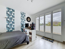 
                                                                                        Vente
                                                                                         APPARTEMENT AVEC JARDIN ET BALCON PROCHE CENTRE VILLE