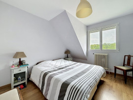
                                                                                        Vente
                                                                                         APPARTEMENT AVEC JARDIN ET BALCON PROCHE CENTRE VILLE