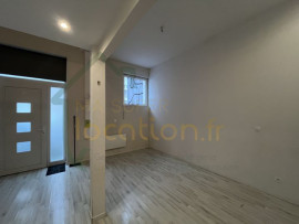 
                                                                                        Location
                                                                                         Appartement avec mansarde dans un secteur calme du centre-ville de Saint-Quentin