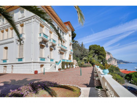 Vente
Appartement avec vue panoramique sur Saint-Jean-Cap-Ferrat