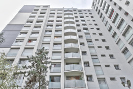 
                                                                                        Colocation
                                                                                         Appartement - Chambre 11m² - Paris - 803€/mois CC