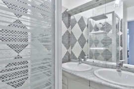 
                                                                                        Colocation
                                                                                         Appartement - Chambre 11m² - Paris - 803€/mois CC
