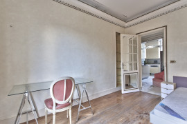 
                                                                                        Location
                                                                                         Appartement - Chambre 13m² - Paris - 891€/mois CC