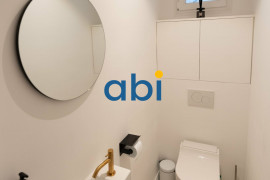 Location
Appartement Chic et Calme au Cœur du Quartier Village Popincourt
