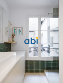 Location
Appartement Chic et Calme au Cœur du Quartier Village Popincourt