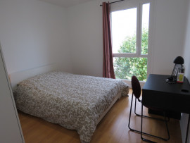 
                                                                                        Location
                                                                                         Appartement 4 pièces meublé 75m2