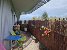
                                                                                        Vente
                                                                                         Appartement contemporain baigné de lumière
