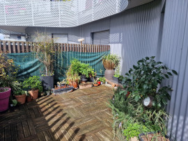 
                                                                                        Vente
                                                                                         Appartement contemporain baigné de lumière