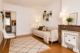 
                                                                                        Vente
                                                                                         Appartement cosy et lumineux • dans bel immeuble • très proche Universités • Lyon 7