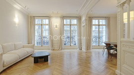 
                                                                                        Location
                                                                                         APPARTEMENT D’EXCEPTION – 3 CHAMBRES – MUETTE OCDE