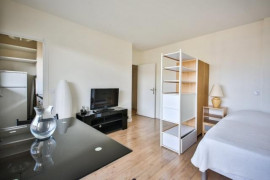 
                                                                                        Location
                                                                                         Appartement de 1 pièces• 24,15 m²