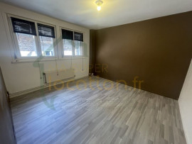 Location
APPARTEMENT DE 100M2