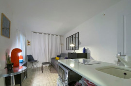 Location
appartement de 15m² avec 1 pièce et 1 chambre