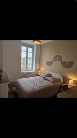 
                                                                                        Location
                                                                                         Appartement de 2 pièces entièrement meublé et rénové avec goût à Lyon 3
