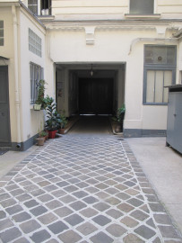 
                                                                                        Location
                                                                                         Appartement de 2 pièces meublé à louer Paris 9