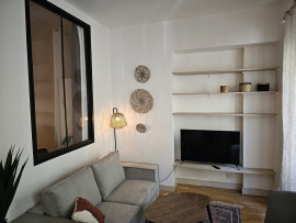 
                                                                                        Location
                                                                                         Appartement de 2 pièces meublé rénové à Lyon 7