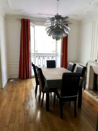 
                                                                                        Location
                                                                                         Appartement de 4 pièces 85 m² Paris 17ème