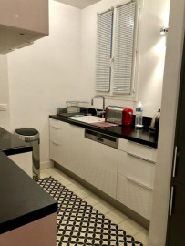 
                                                                                        Location
                                                                                         Appartement de 4 pièces 85 m² Paris 17ème