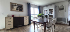 Vente
Appartement de 67 m² + balcon + cave