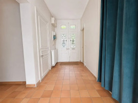 
                                                                                        Vente
                                                                                         Appartement de 96m² avec cave et garage