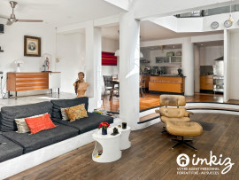 Vente
Appartement de caractère, calme, lumineux