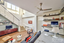 
                                                                                        Vente
                                                                                         Appartement de caractère, calme, lumineux