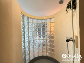 
                                                                                        Vente
                                                                                         Appartement de caractère, calme, lumineux