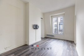 Location
                                                                                Appartement de prestige 218 m² avec dépendance