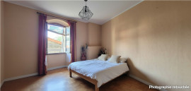 
                                                                                        Vente
                                                                                         Appartement de T2 bis de 67 m² + cave