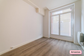 
                                                                                        Location
                                                                                         Appartement de type F4 entièrement rénové à GIVORS