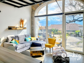 
                                                                                        Vente
                                                                                         Appartement de village rénové avec cour