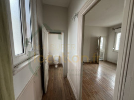 
                                                                                        Location
                                                                                         Appartement deux pièce proche centre-ville, proche gare