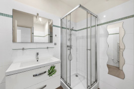 
                                                                                        Vente
                                                                                         APPARTEMENT DEUX PIECES AVEC TERRASSE