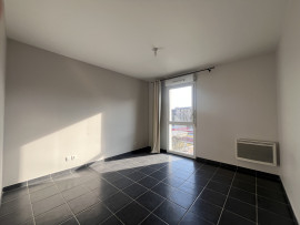 
                                                                                        Vente
                                                                                         Appartement duplex, 3 chambres, Hyper centre de Tassin-la-Demi-Lune