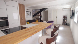 
                                                                                        Location
                                                                                         Appartement  - Duplex  - 3 pièces  - 42.05 m²
