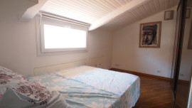 
                                                                                        Location
                                                                                         Appartement  - Duplex  - 3 pièces  - 42.05 m²