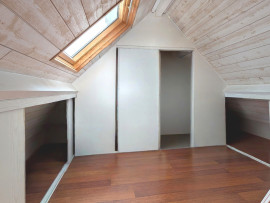 
                                                                                        Vente
                                                                                         APPARTEMENT DUPLEX AVEC CACHET ET BALCON EN CENTRE VILLE