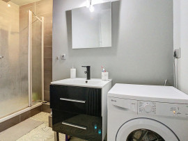 
                                                                                        Vente
                                                                                         APPARTEMENT DUPLEX AVEC CACHET ET BALCON EN CENTRE VILLE