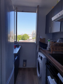 
                                                                                        Colocation
                                                                                         Appartement en colocation - 1 chambre disponible