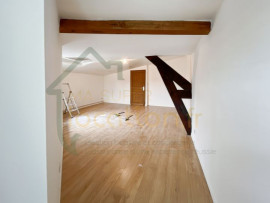 
                                                                                        Location
                                                                                         Appartement en duplex dans résidence 130m2