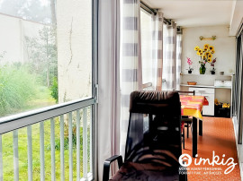 
                                                                                        Vente
                                                                                         Appartement F2 en Forêt , au bord de la mer