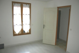 
                                                                                        Location
                                                                                         Appartement F2 Hyper centre Houdan